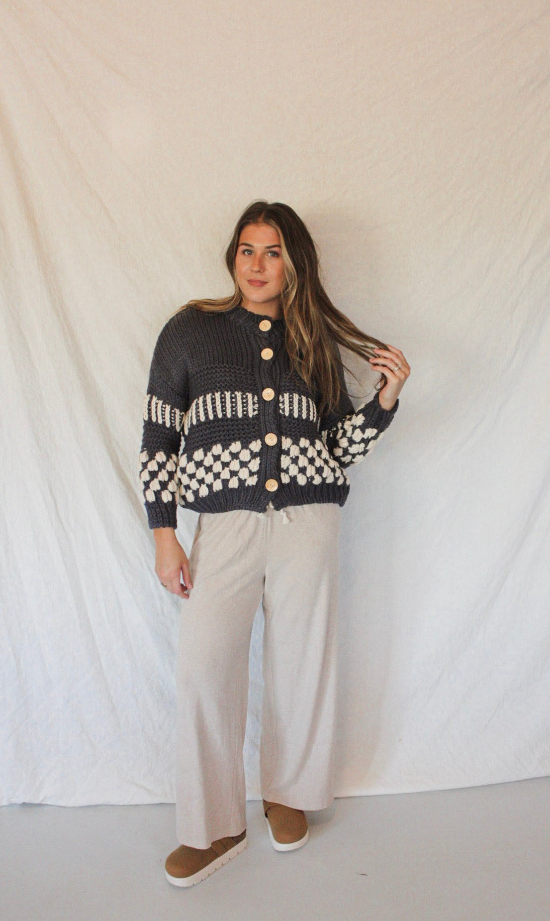 The Calder Cardigan - Navy