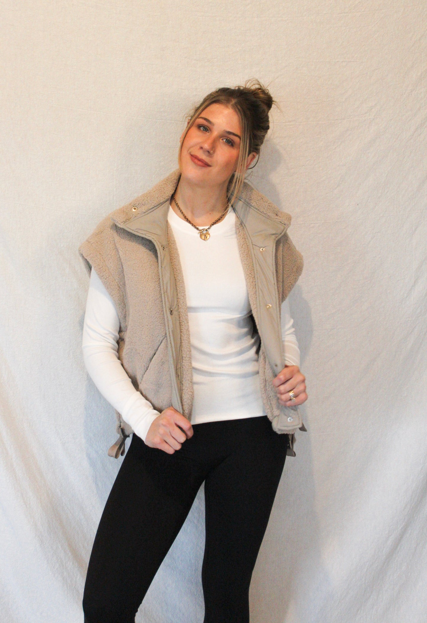 Aspen Oversized Vest - Taupe