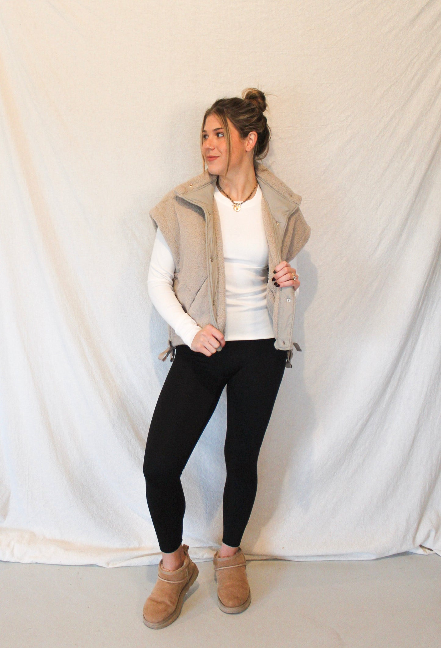 Aspen Oversized Vest - Taupe