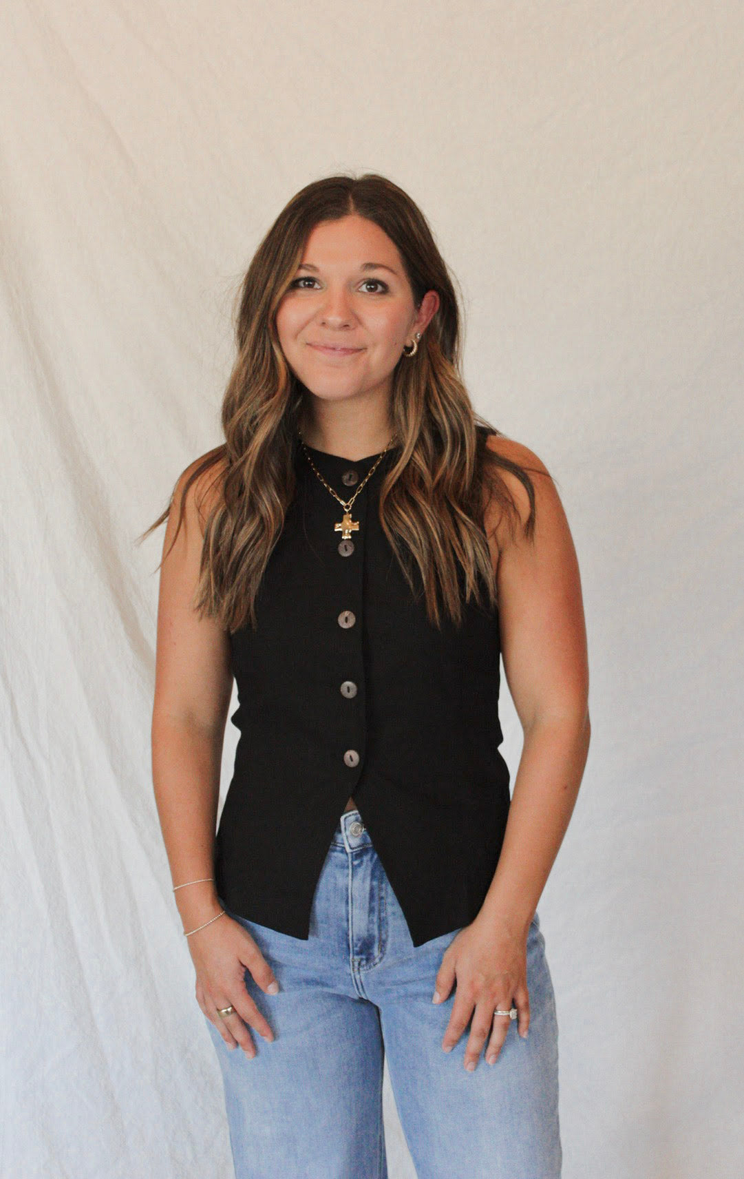 The Knox Buttoned Vest - Black